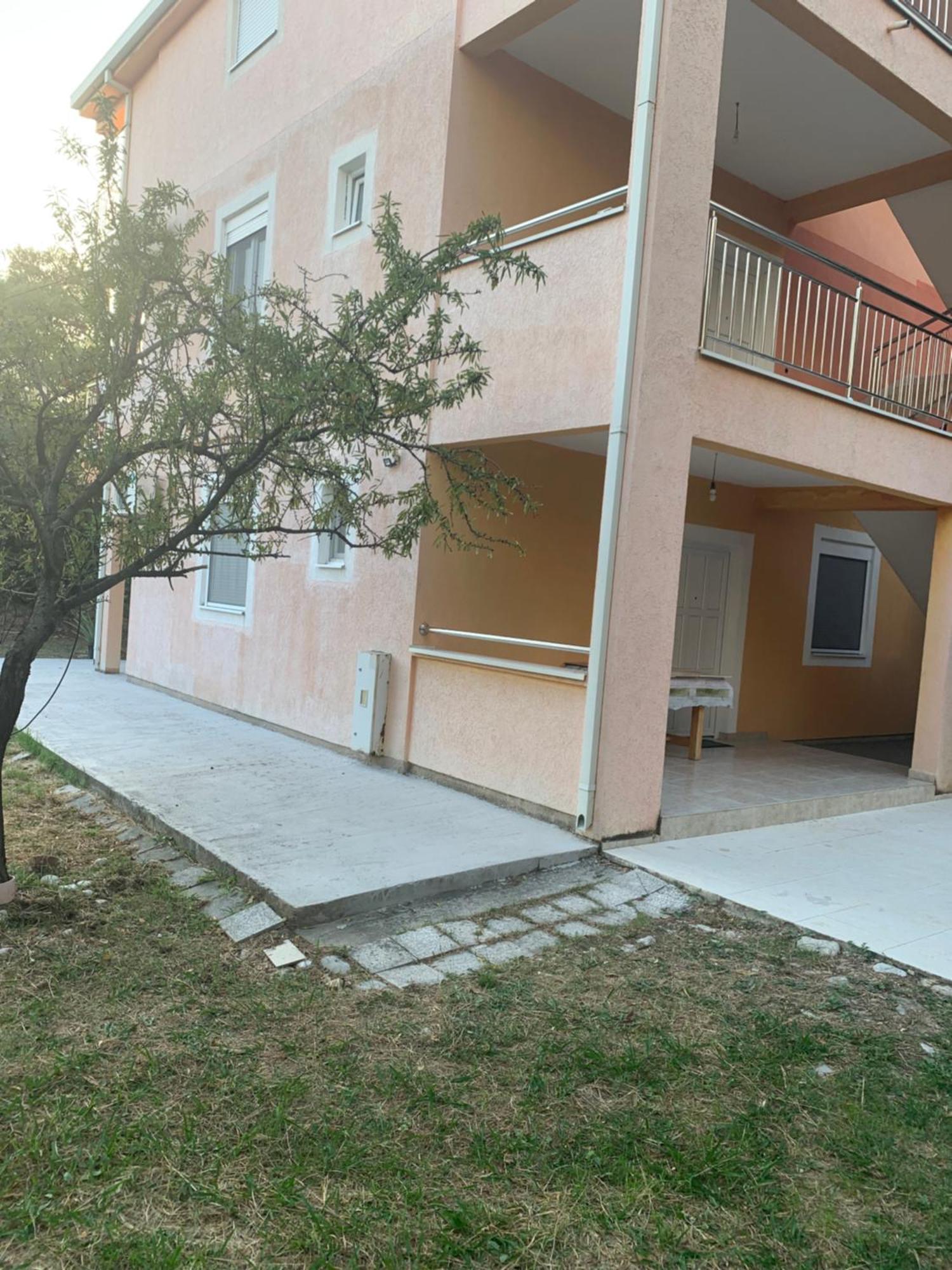 Ruza Vetrova Apartamento Bar Exterior foto